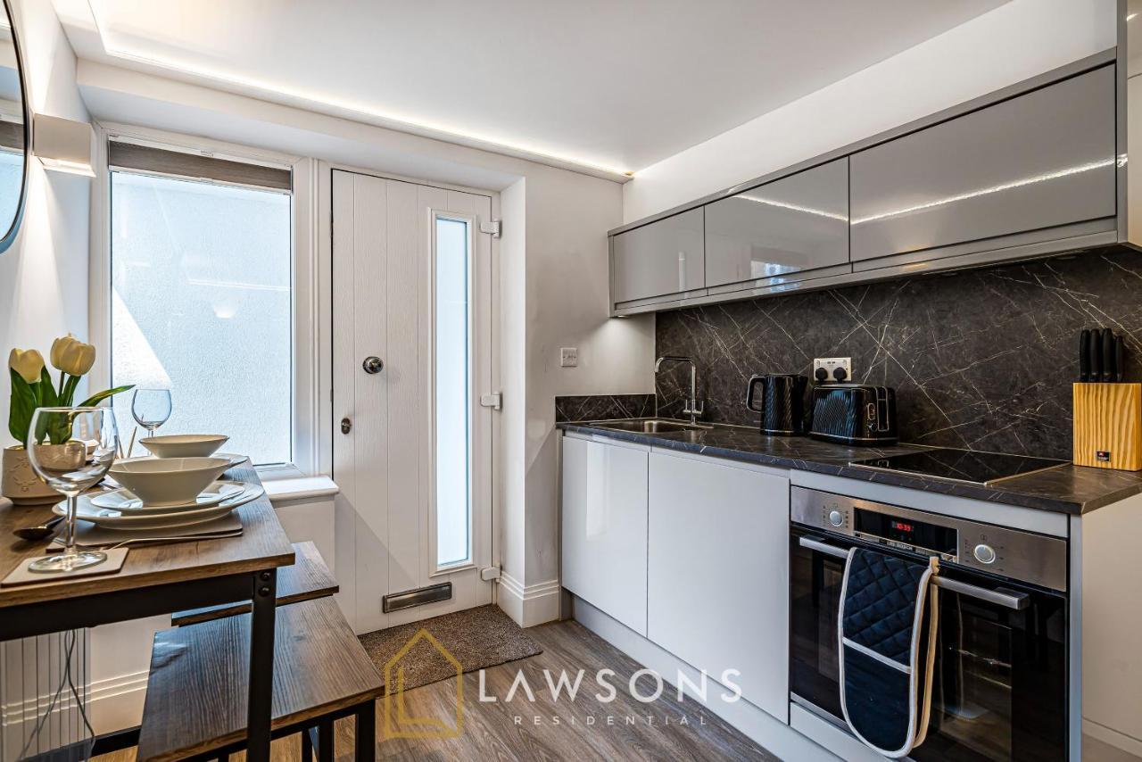 Cosy Living By Lawsons Apartment Windsor Exterior foto